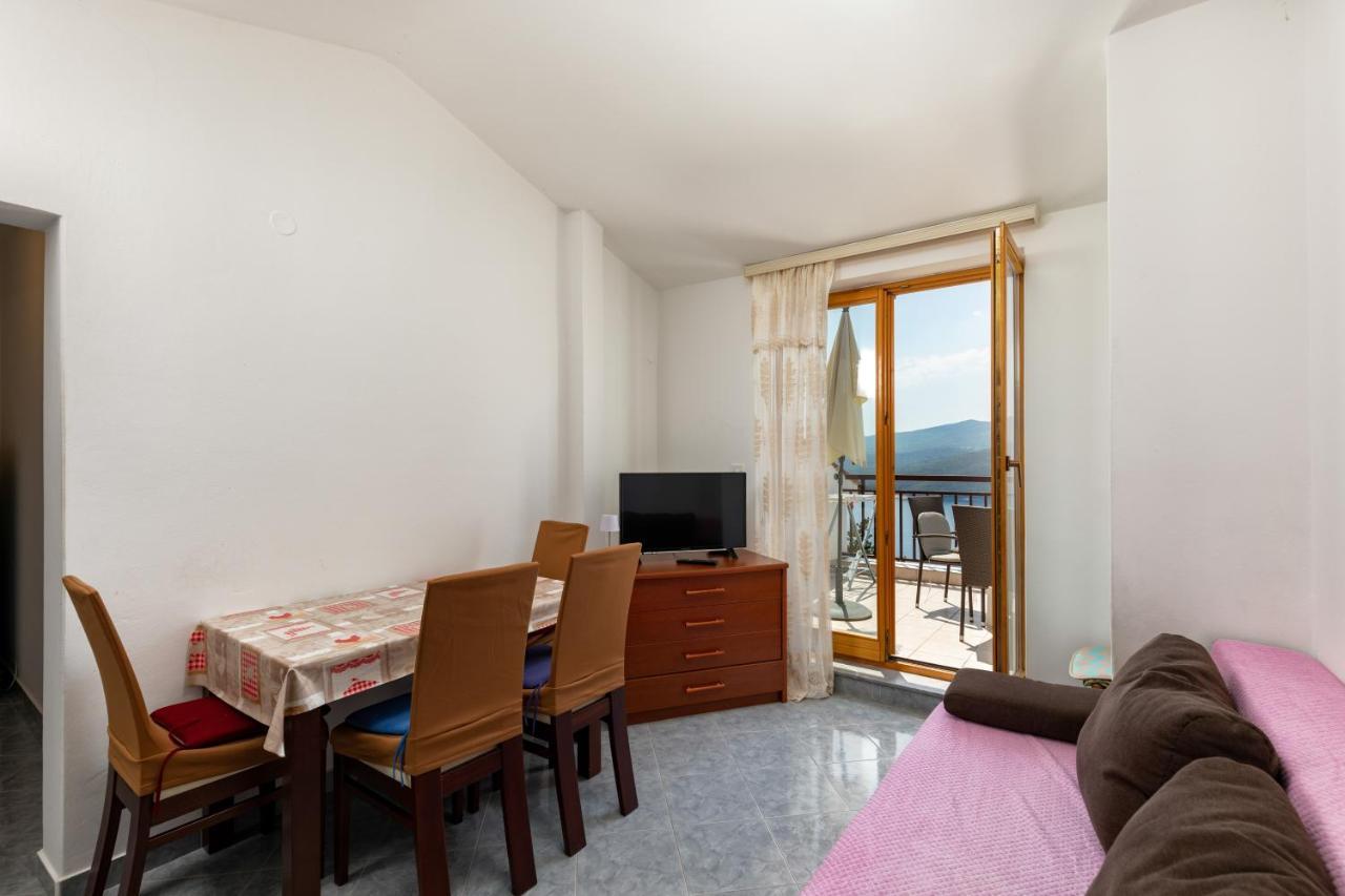 Apartments Rabac 828 Luaran gambar